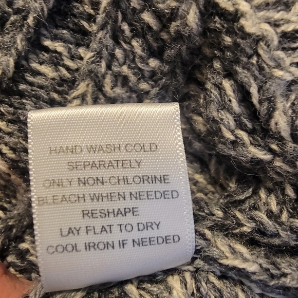 Letty And Me Sweater - Picture 5 of 8